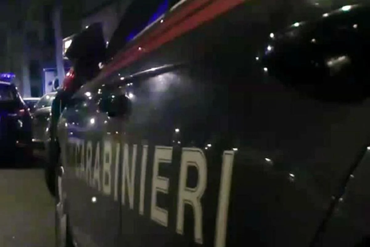 Napoli, colpito al volto con un pugno: titolare di un locale in pericolo di vita