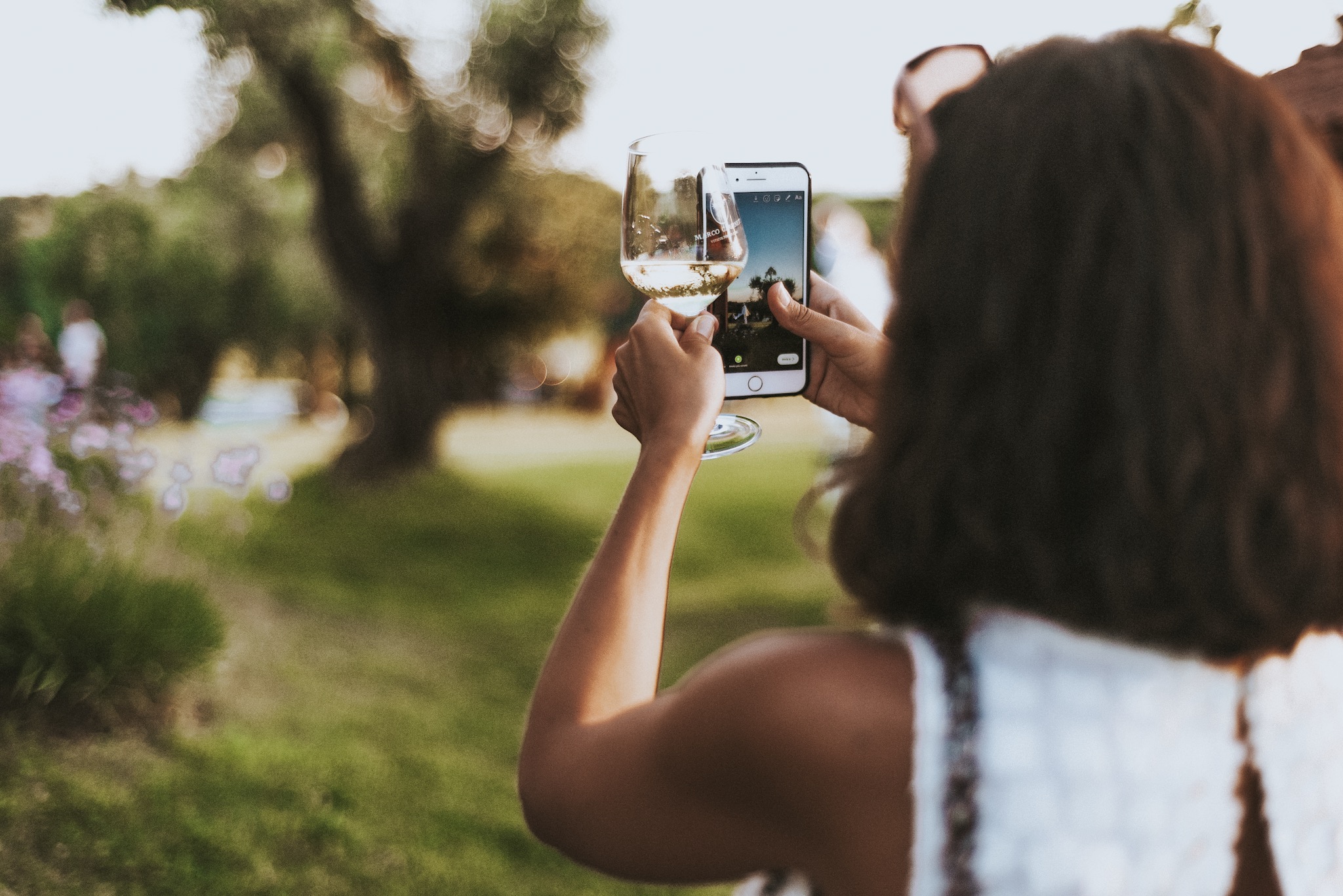 Smart Tasting, Divinea lancia la degustazione del vino in remoto