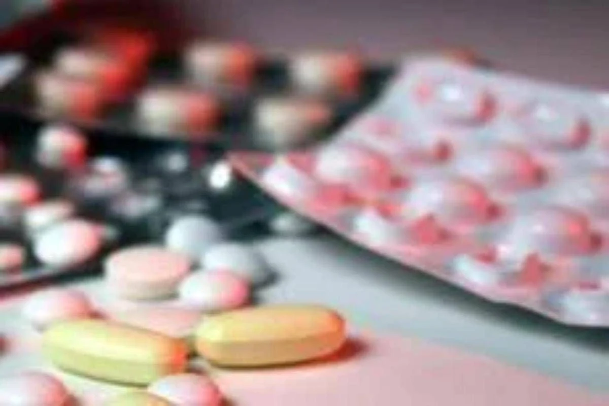 Farmaci, società scientifiche FoSSC: “Nel 2025 spesa da 25 mld, il 28% a carico dei cittadini”