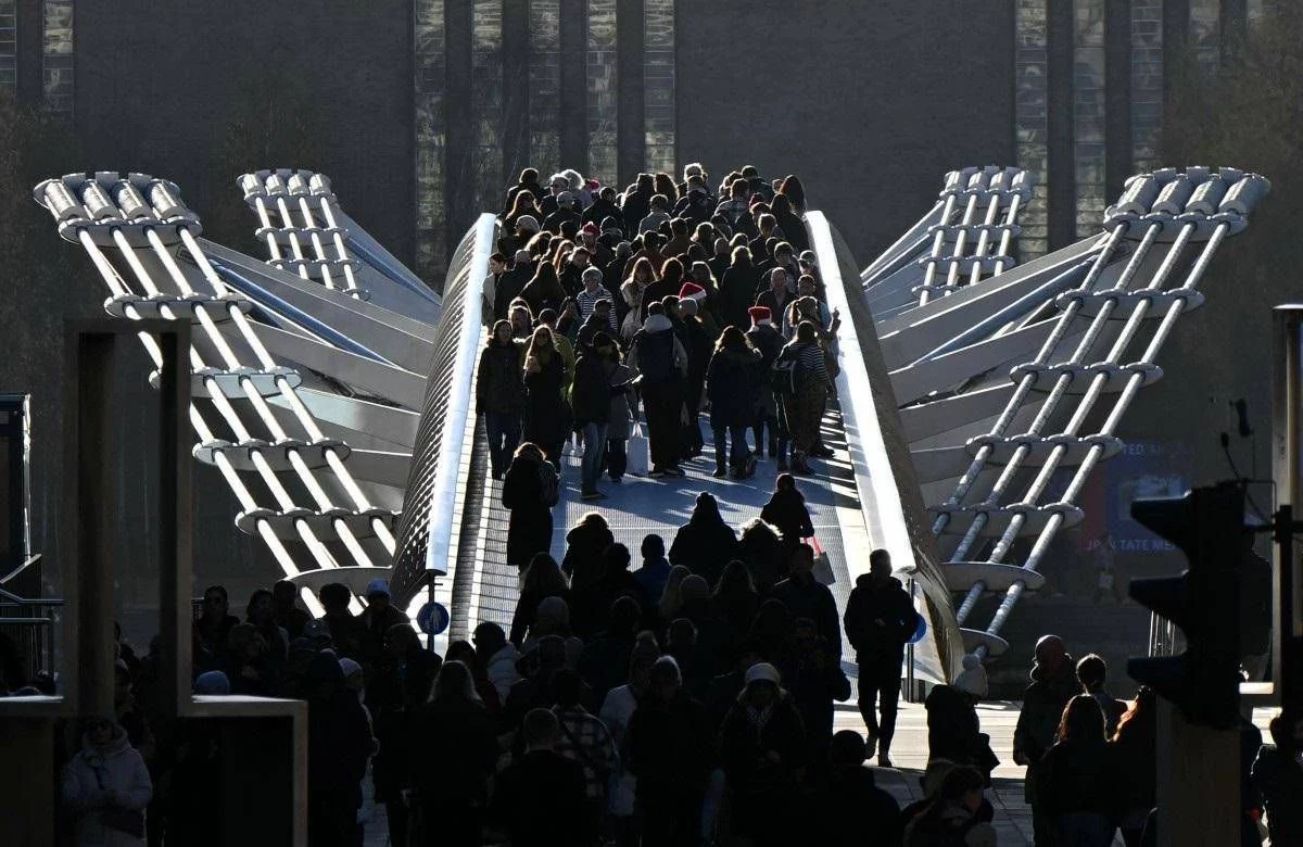 Regno Unito, da domani in vigore Eta per viaggi turismo e soggiorni di breve durata