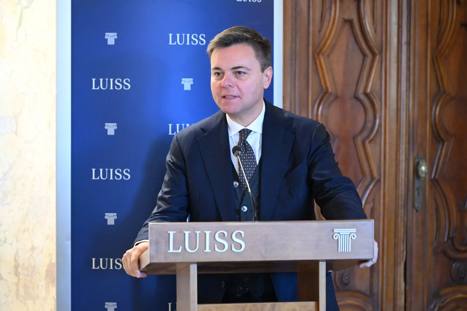 Zest accelera la dual use economy e presenta Publica.AI