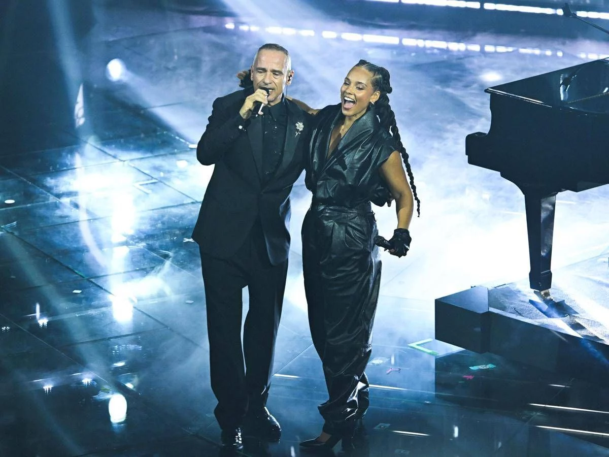 Sanremo 2026, Eros Ramazzotti show: cosa è successo nel fuorionda
