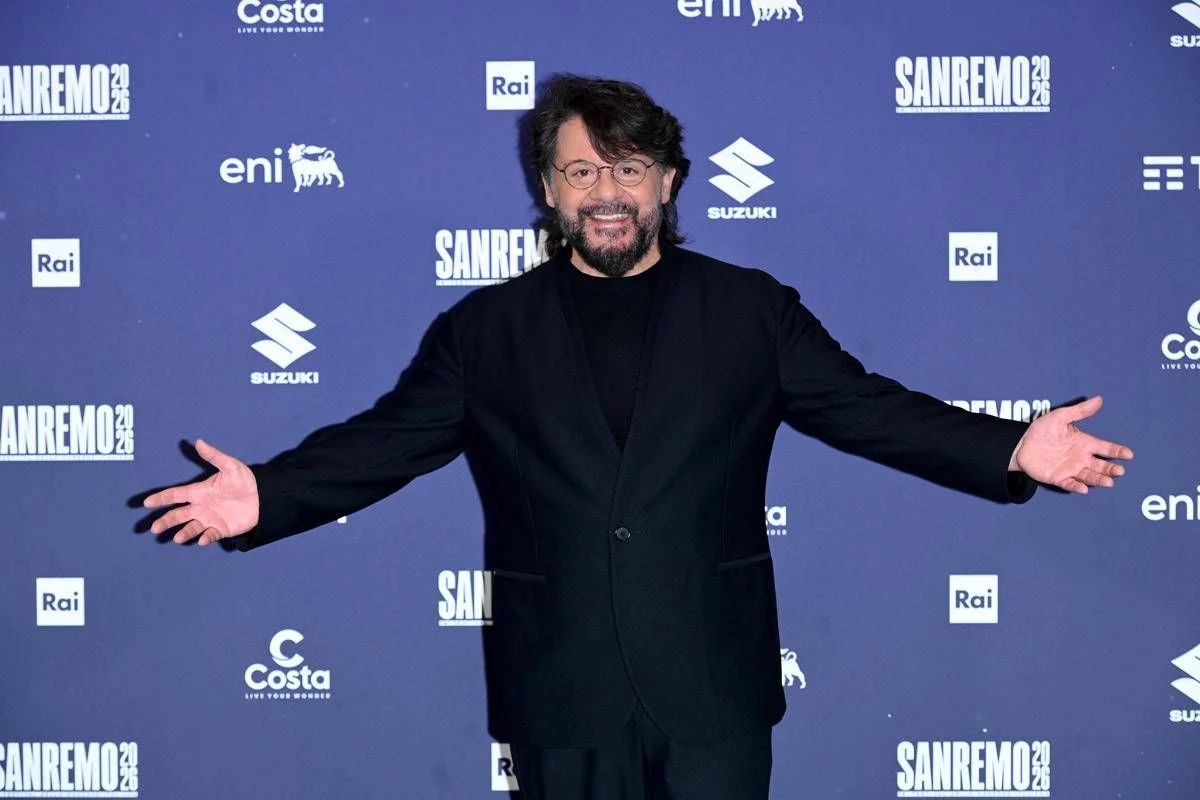 Sanremo 2026, Lillo Petrolo chi è: il co-conduttore della seconda serata