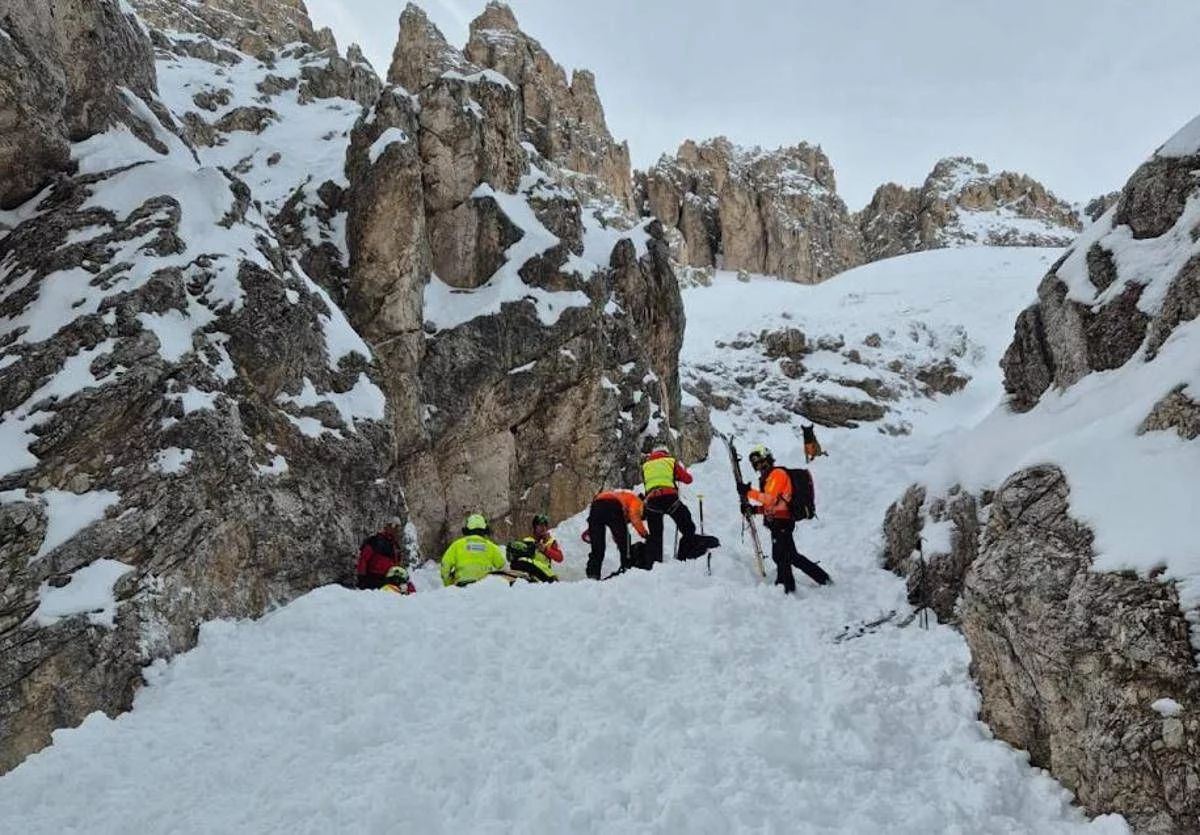 Valanga in Val di Fassa, morto il giovane travolto ieri pomeriggio