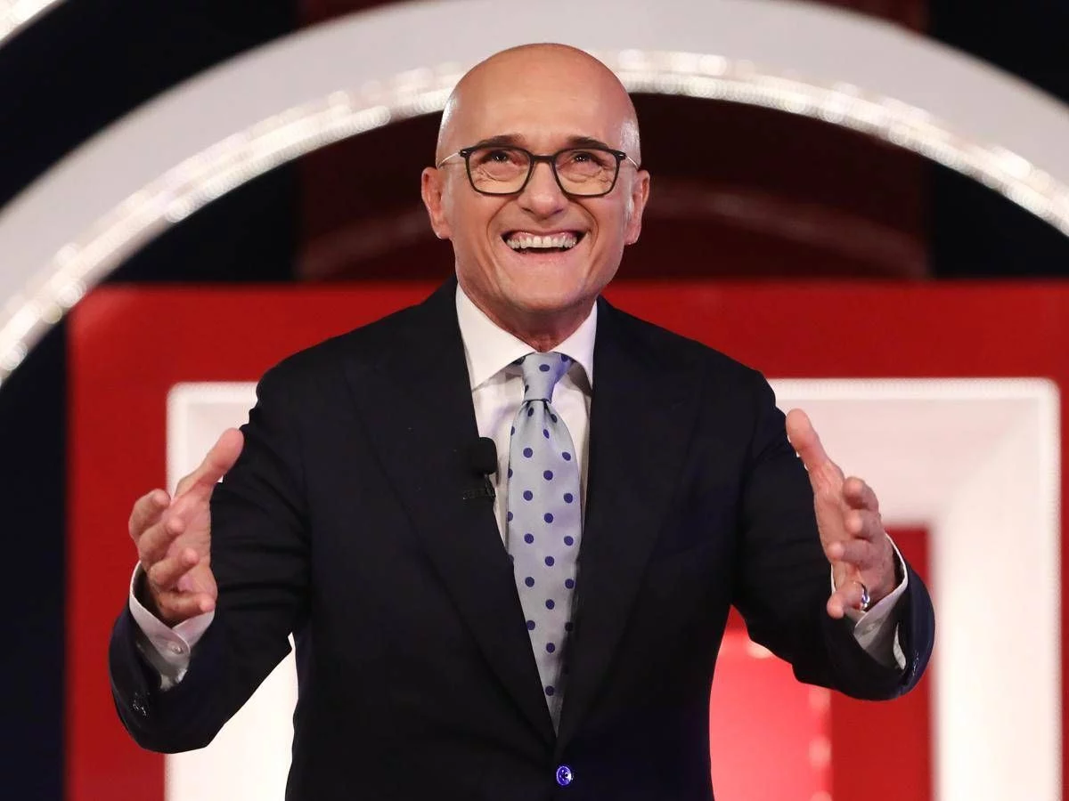 Alfonso Signorini lascia la guida di ‘Chi’: “Comincio una nuova vita”