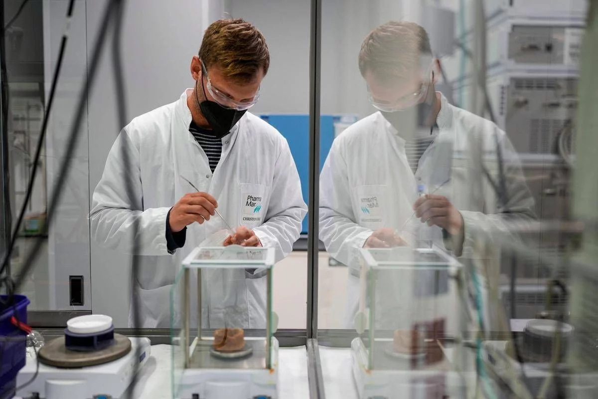 Carcinoma polmonare, ok Ema a lurbinectedina e immunoterapia in prima linea