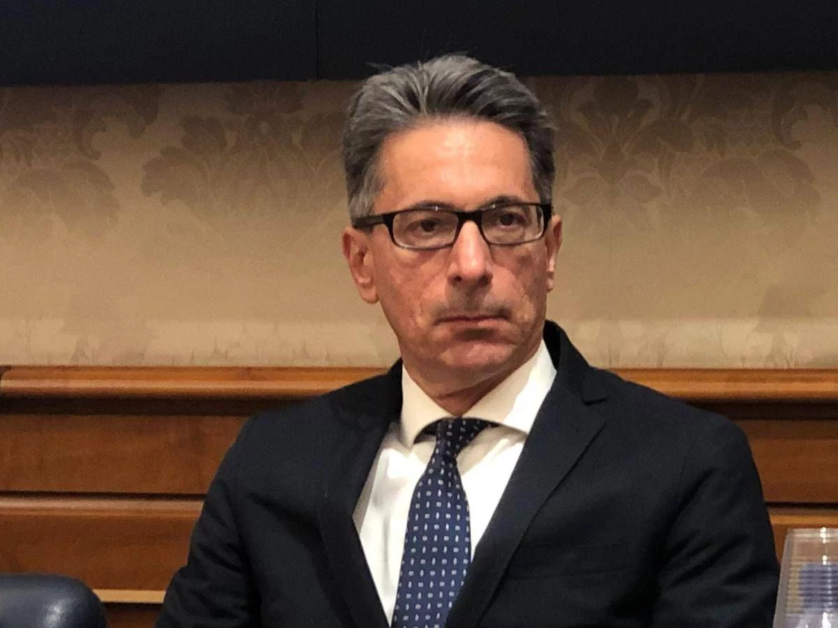 Ipertensione polmonare, Mazzella (M5s): “Possa migliorare qualità di vita”