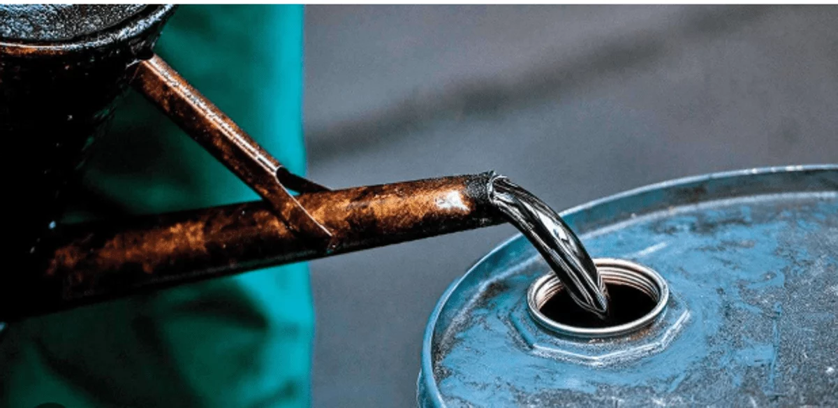 Iran, Daniel Gros avverte: “No impatto da rimozioni sanzioni Usa al petrolio russo”