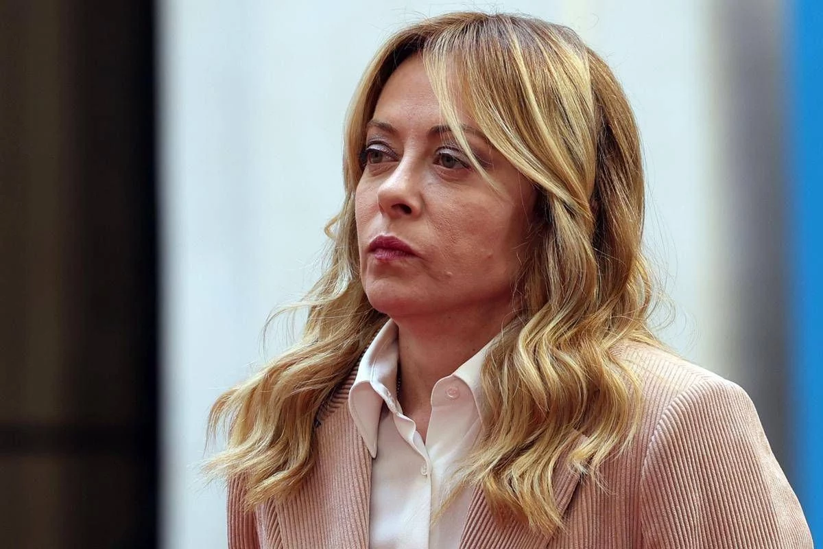 Iran, Meloni: “Italia non è in guerra ma rischia conseguenze. Opposizione non faccia polemica spicciola”