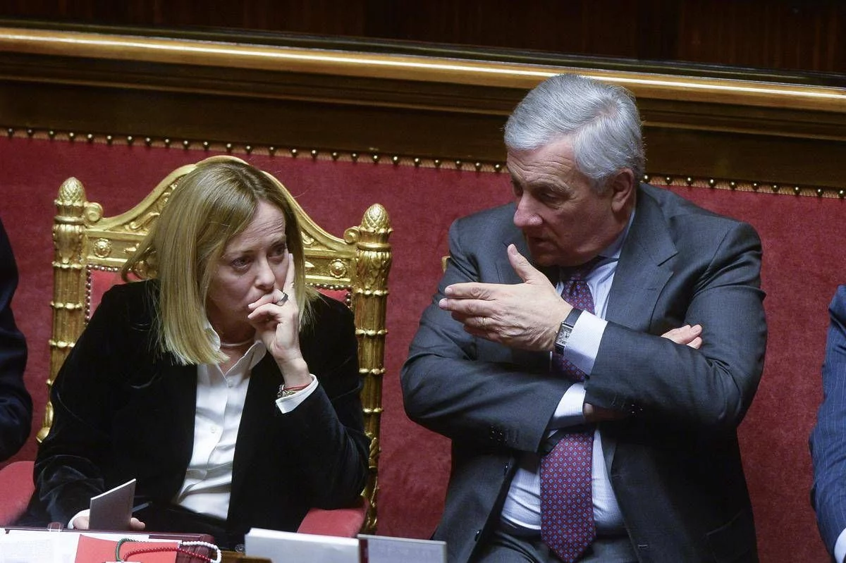 Iran, Meloni agli italiani: "Siate prudenti". Tajani: "Se situazione  peggiora evacuazione in poche ore" - Startupbusiness.it