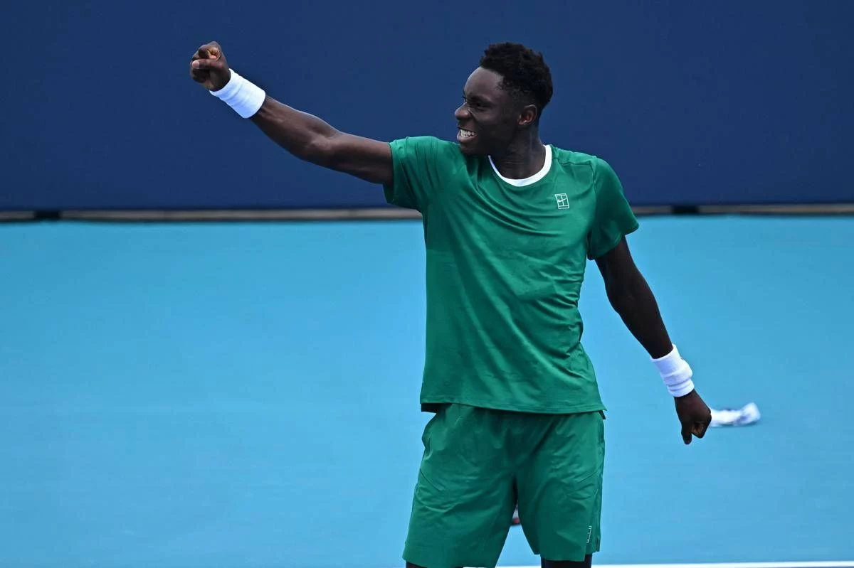 Miami, Kouamé vince prima partita a 17 anni. E Djokovic lo ‘incorona’