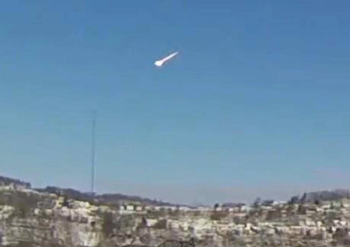 Palla di fuoco dal cielo, dopo il boato casca il meteorite in Usa