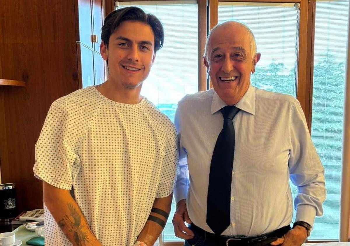 Roma, Dybala operato al ginocchio: fuori per 5 settimane