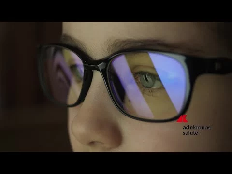 Salute, miopia infantile in aumento: lo stile di vita ‘indoor’ e la nuova risposta tecnologica