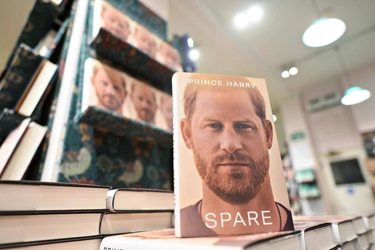 ‘Spare’ di Harry è il libro più letto… nei bagni di tutta la Gran Bretagna