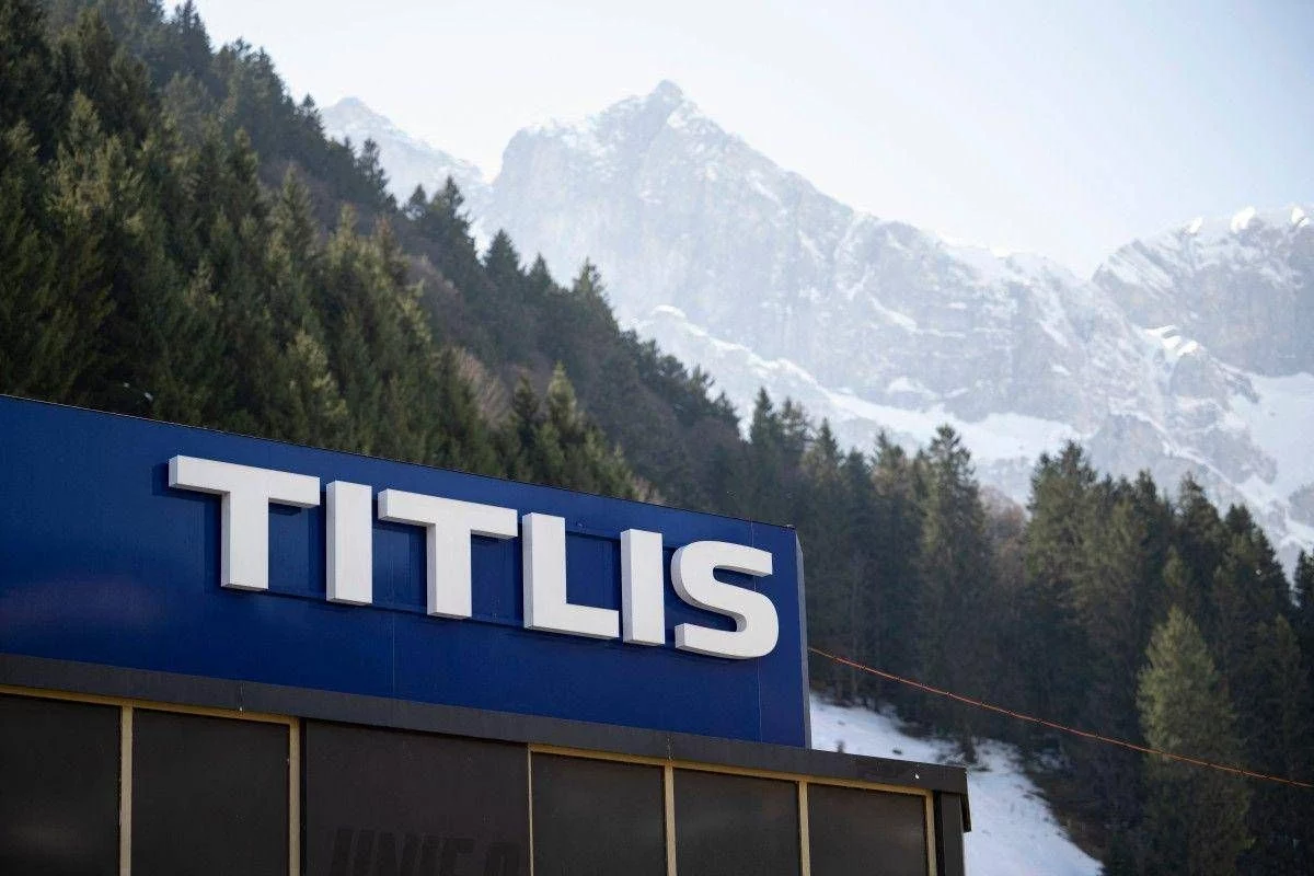 Svizzera, cabinovia precipita per forte vento: almeno un ferito