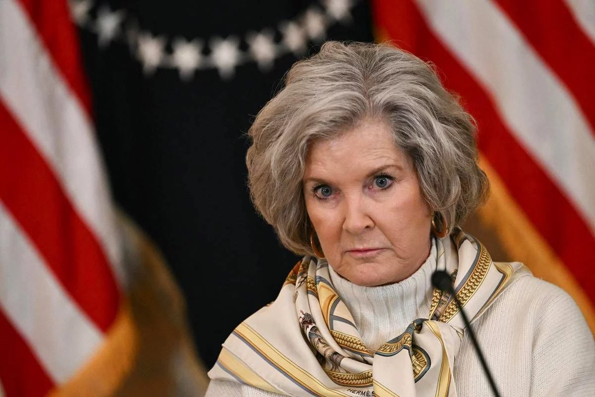 Trump: “La capo staff della Casa Bianca Susie Wiles ha un cancro allo stadio iniziale”