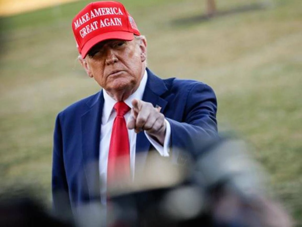 Trump, aut aut alla Nato: “Futuro pessimo se non ci aiuta contro Iran”