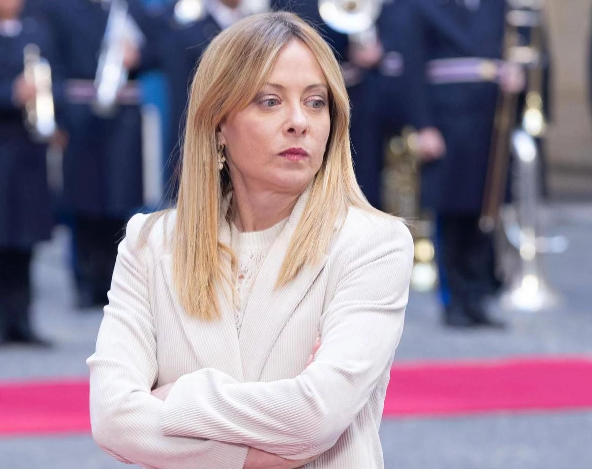 Meloni: “Agire subito su stop patto stabilità. Papa? Leader religiosi non devono fare ciò che dicono politici”