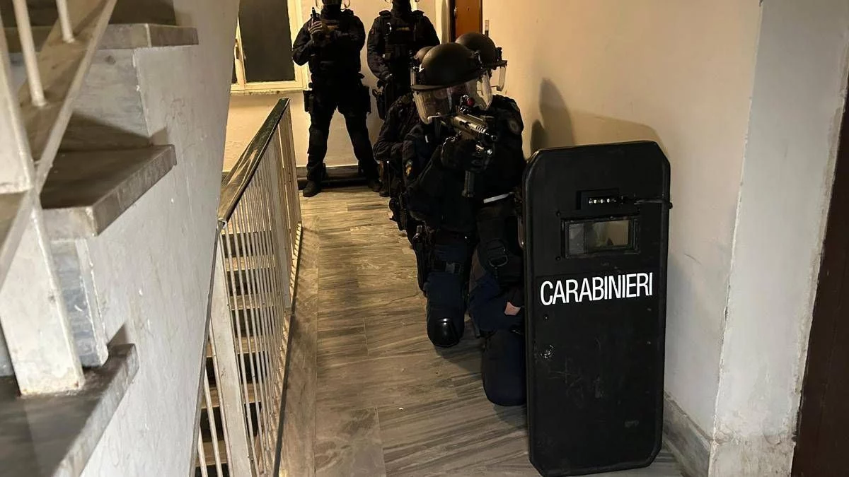 Roma, maxi blitz: 13 arresti, c’è anche ex banda Magliana Pernasetti