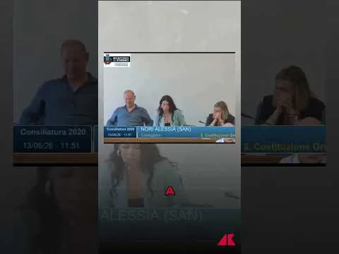 Abruzzo, il sindaco attacca la consigliera: “Prenda la scopa e inizi a imparare qualcosa”