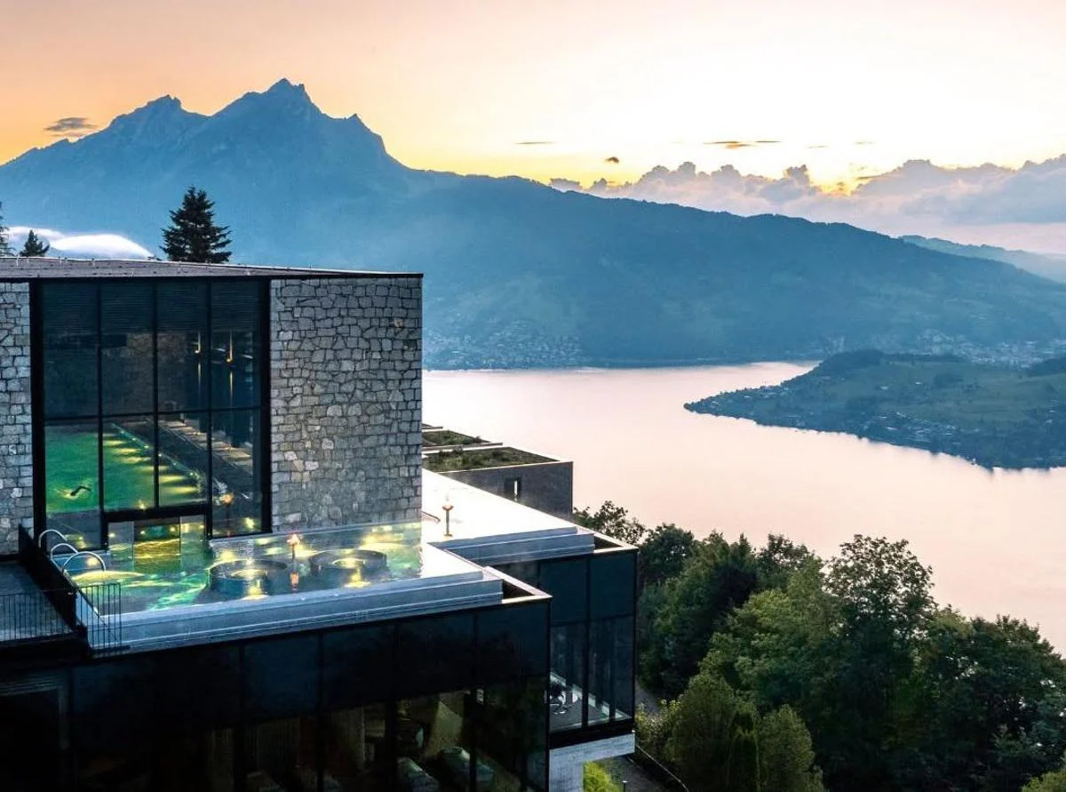 Accordo Iran-Usa, firma in Svizzera nel resort di Burgenstock: set di James Bond amato da Hepburn e Loren