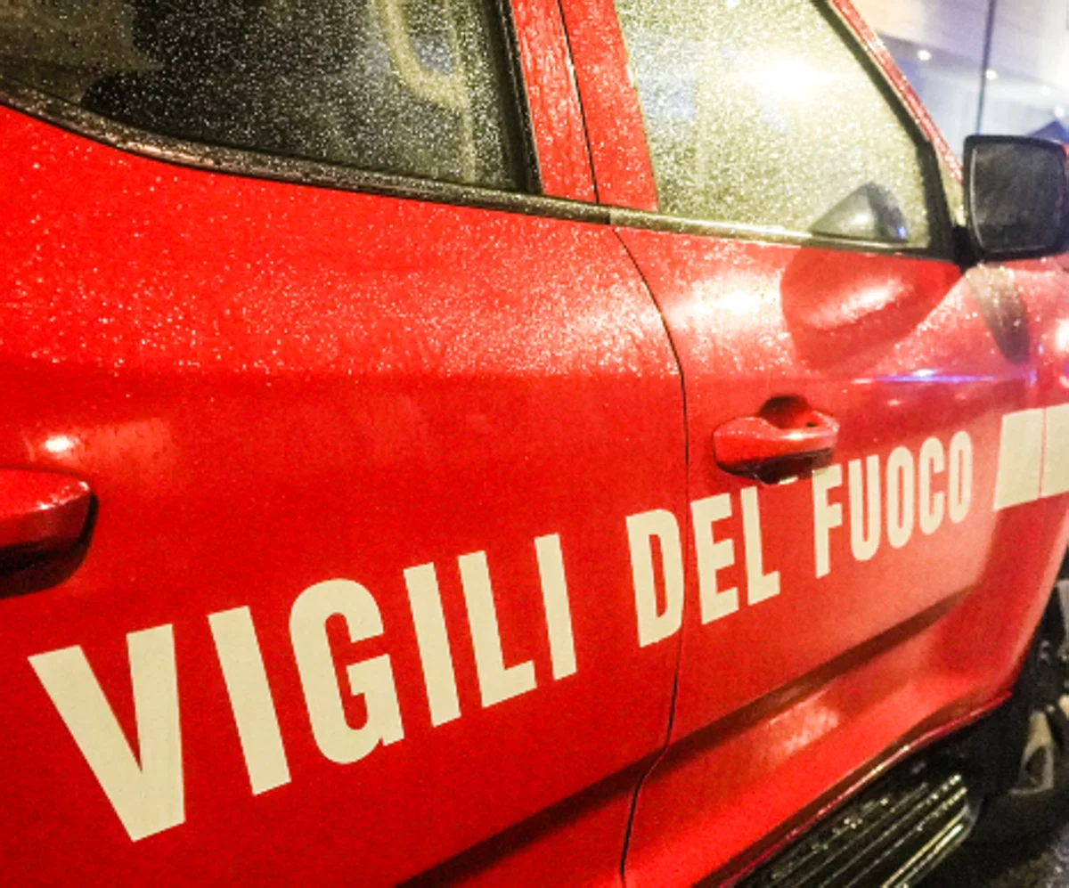 Binasco, incidente mortale sul lavoro: operaio schiacciato da pilastro