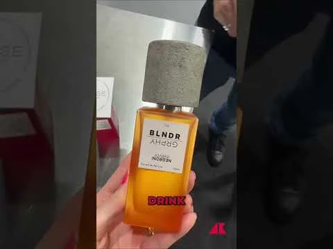 Feci, formiche e cimiteri: viaggio tra i profumi più assurdi della fiera Esxence
