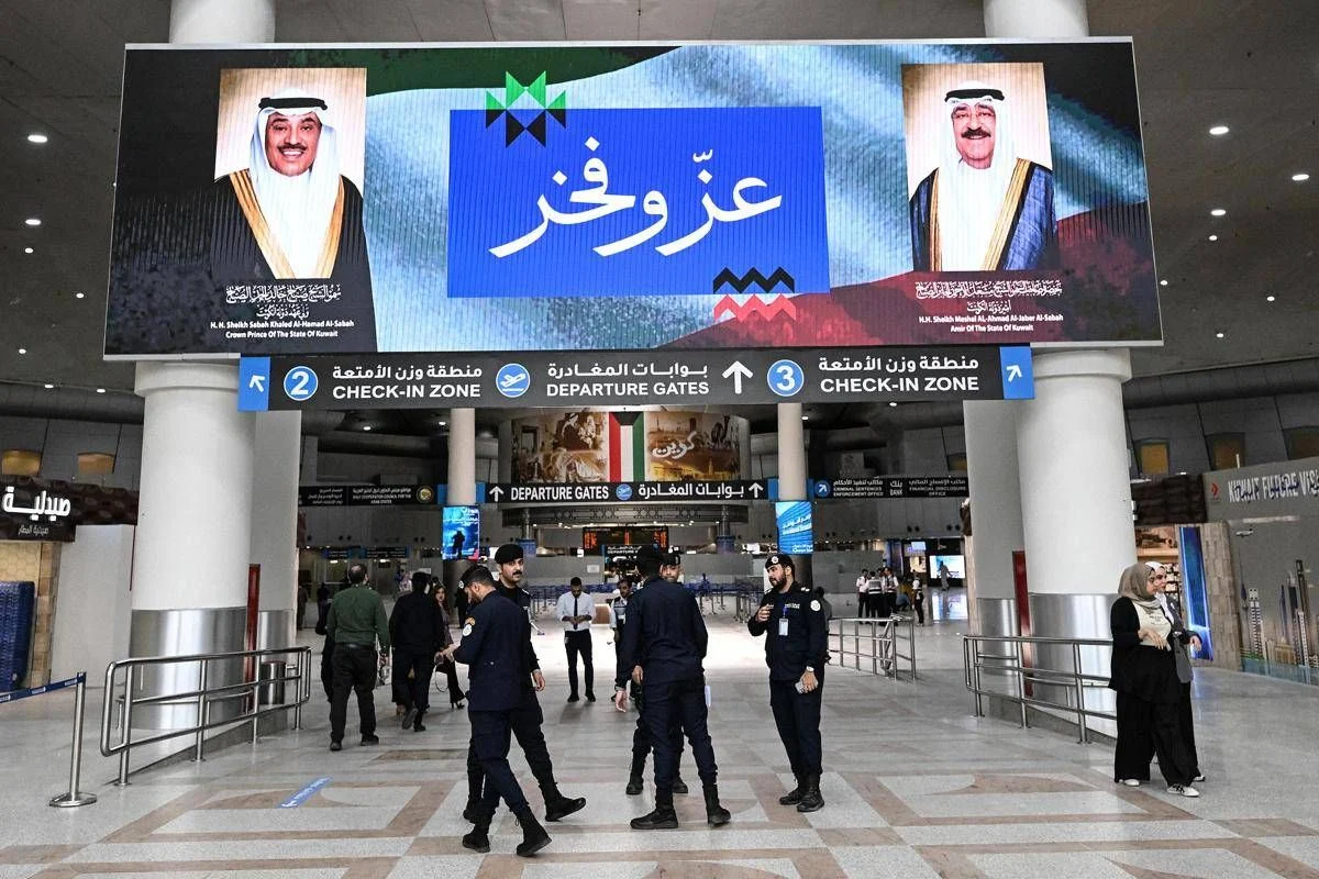Iran, notte di tensione nel Golfo: Usa attaccano isola Qeshm, Teheran colpisce Bahrein e Kuwait