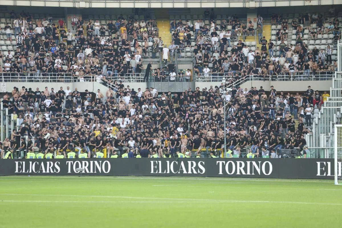 Juventus-Torino, vietate le trasferte fino al 3 novembre: la decisione del Viminale