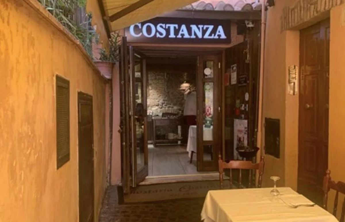Menù light e tavolo riservato, nasce al ristorante ‘Costanza’ il programma del centrosinistra