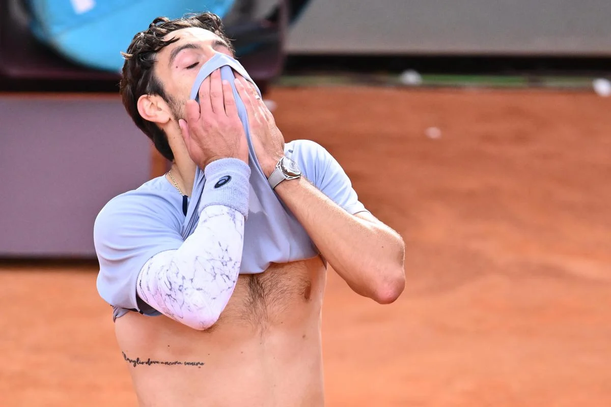 Musetti salta anche Wimbledon: “Preparazione incompleta, ci vediamo presto”