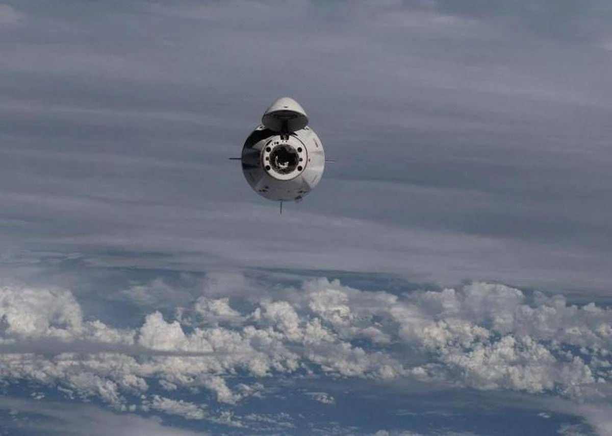 Perdita d’aria sulla Stazione Spaziale, la Nasa agli astronauti: “Tornate su Iss”