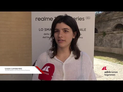 Portrait of italians, Studentessa vincitrice primo premio: “Con smartphone entrata in relazione con