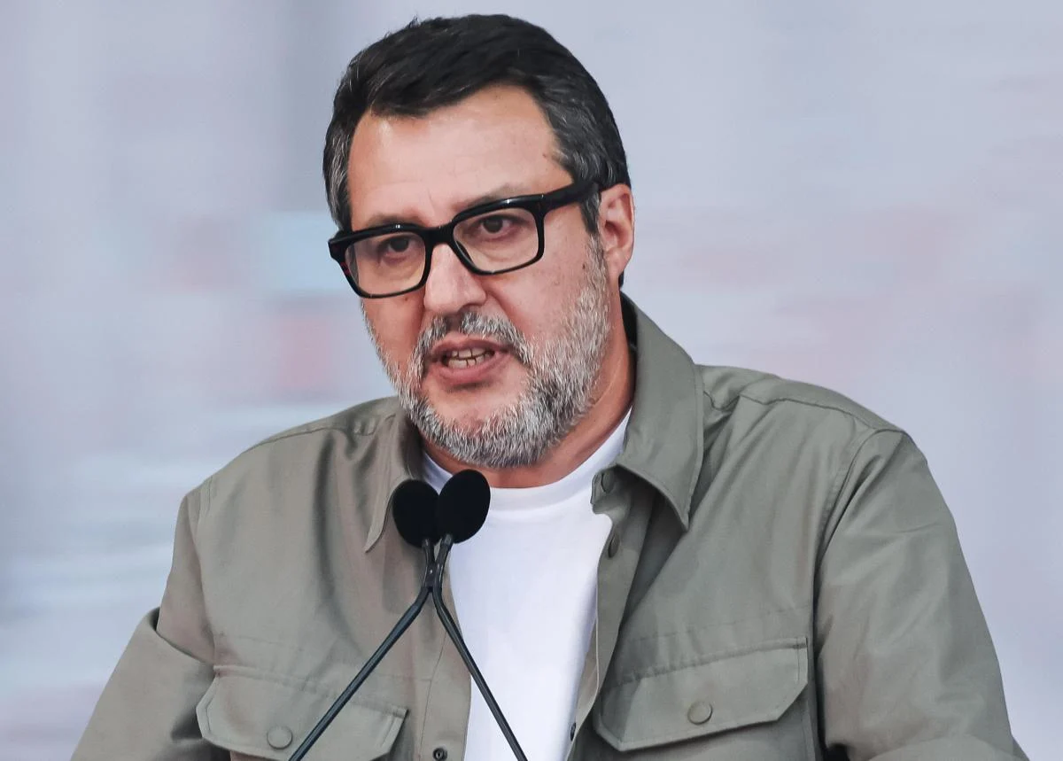 Scontro Meloni-Trump, Salvini: “Chi attacca la premier colpisce l’Italia”