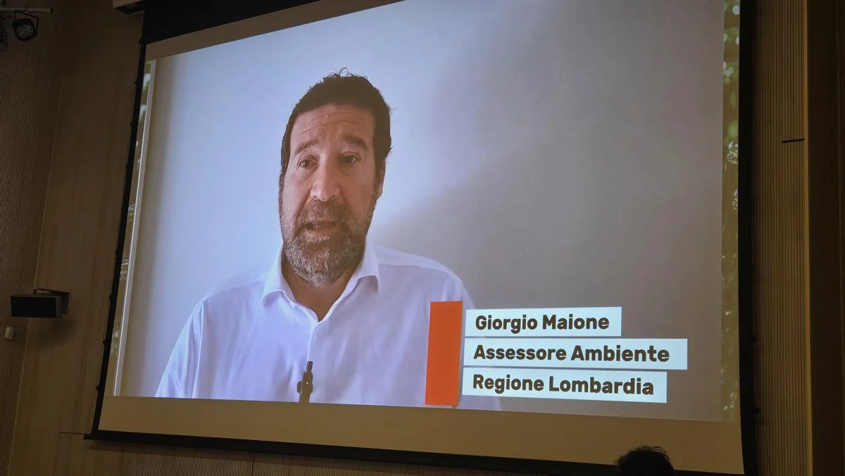 Sostenibilità, Maione (Regione Lombardia): “Raccogliamo 50 kg di vetro per abitante all’anno”