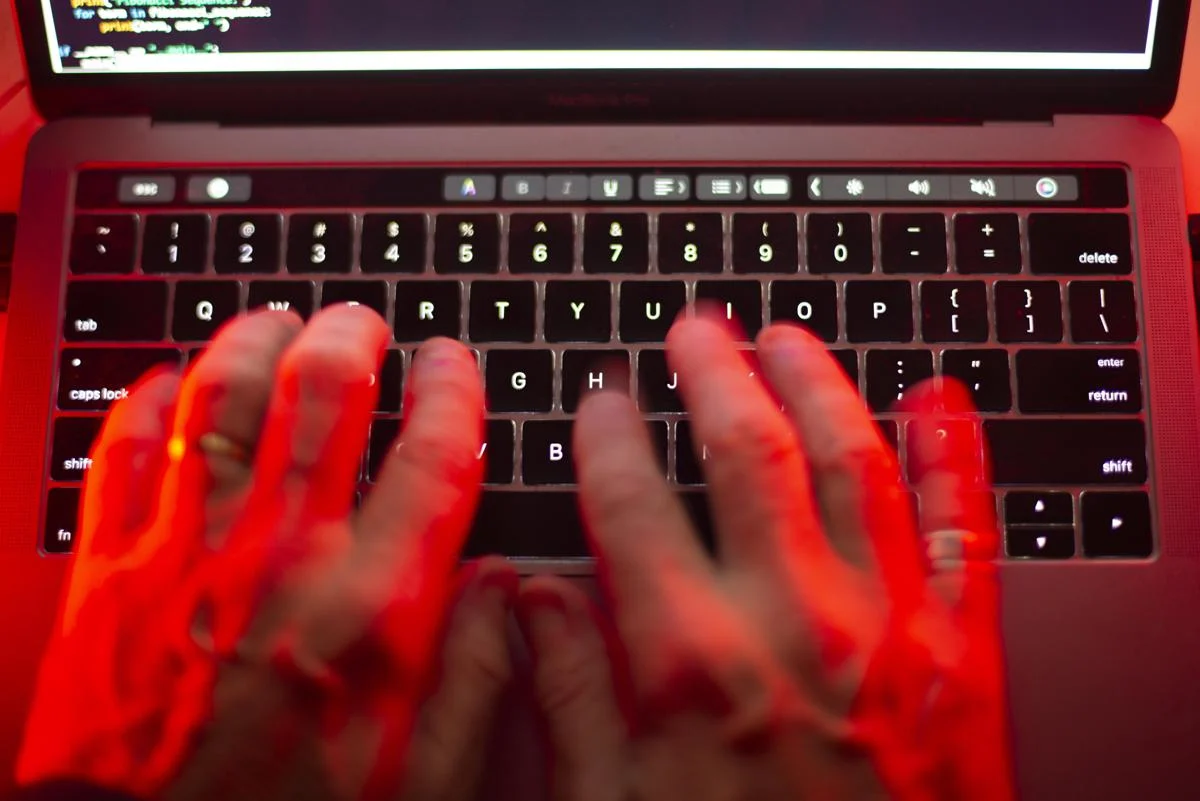 Trenitalia, attacco hacker sui dati dei passeggeri: “Non coinvolti credenziali o pagamenti”