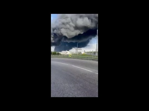 Ucraina colpisce la raffineria di Mosca, l’attacco con droni
