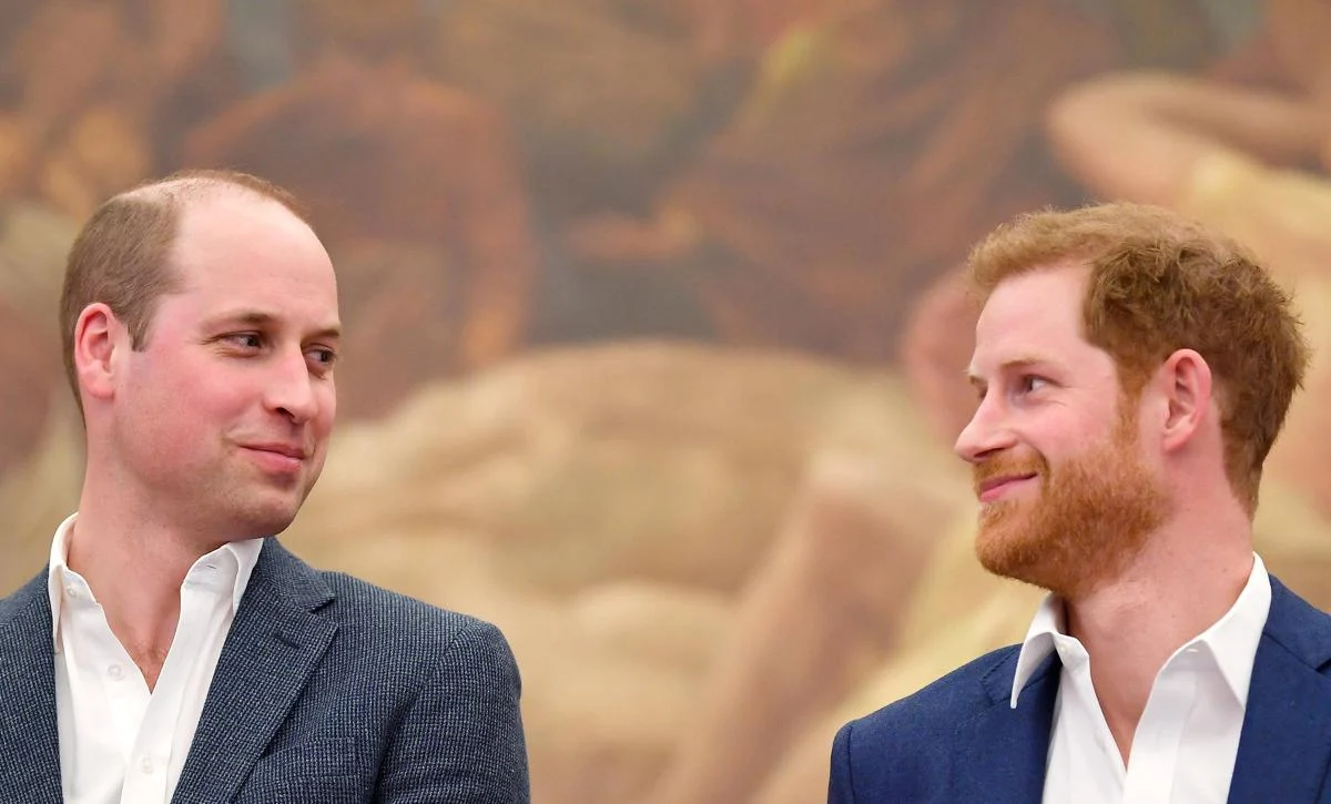 Harry torna nel Regno Unito con la famiglia, il desiderio di Kate e la richiesta a William