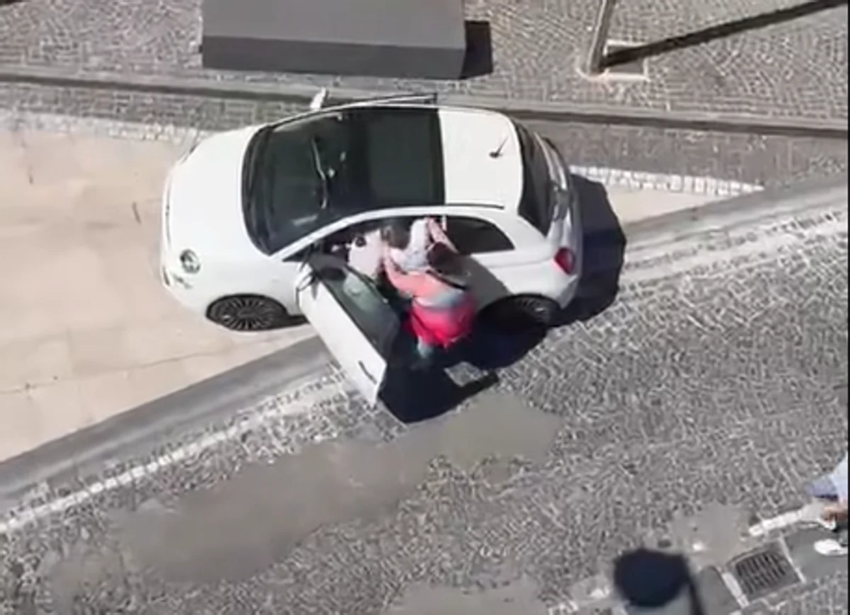 Napoli, consigliera comunale di Casalnuovo denuncia: “Aggredita in strada per il mio ruolo politico”